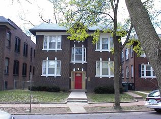 6250 N Drive #First Floor, University City, MO 63130