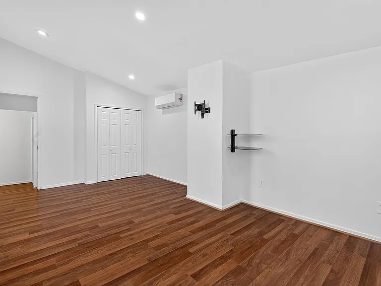 104 McAdoo Ave — Photo 19