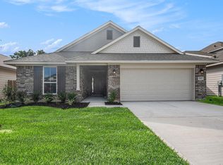 204 Bryan Way, Angleton, TX 77515