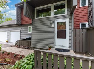 1757 Bluebill Dr, Eagan, MN 55122
