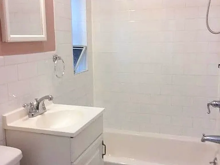 233 E 80th St #5C — Photo 6