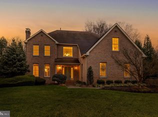419 E Oak Ave, Moorestown, NJ 08057