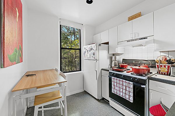 1st image of 103 Avenue A #2G