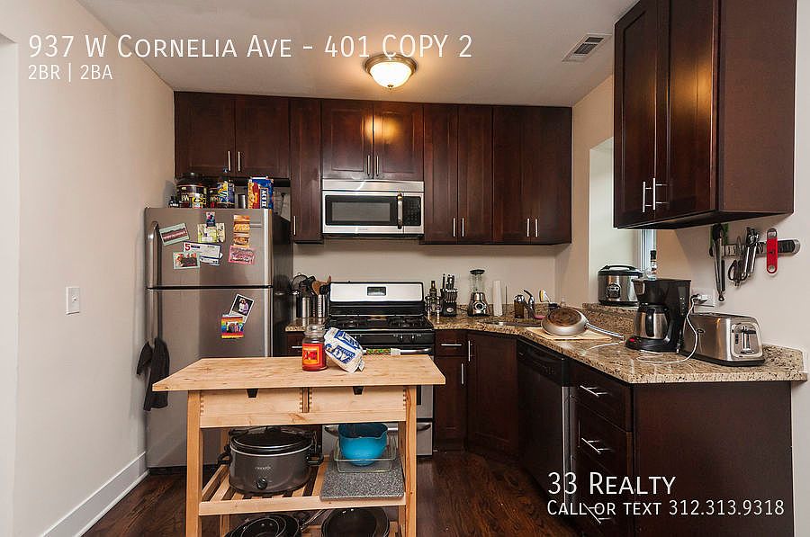 1st image of 937 W Cornelia Ave #401-2