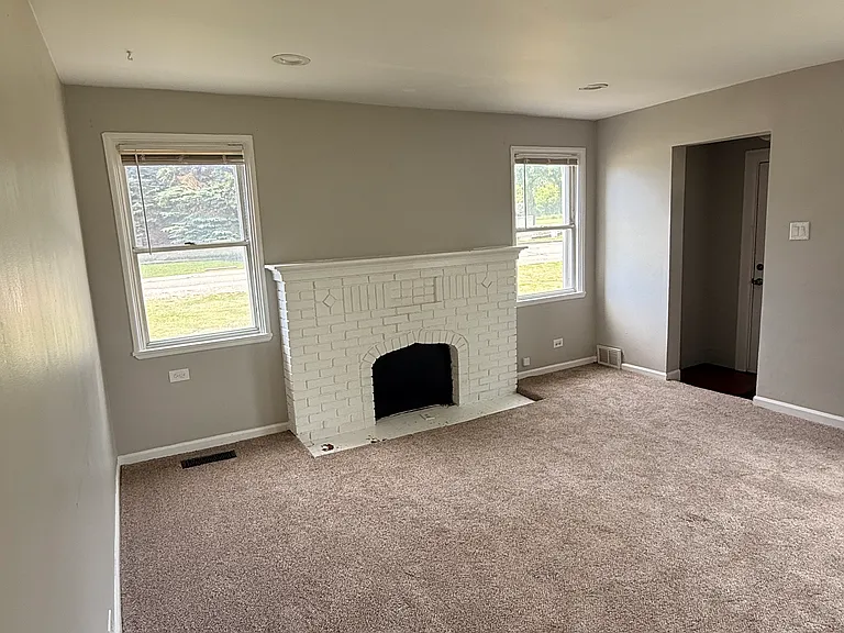 45824 Jefferson Ave #1 — Photo 4