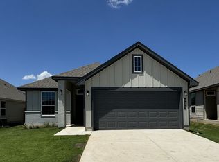 125 Lazy Lizzy Rd, Jarrell, TX 76537