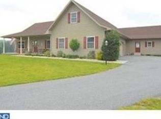 61 Fitterling Rd, Mohnton, PA 19540