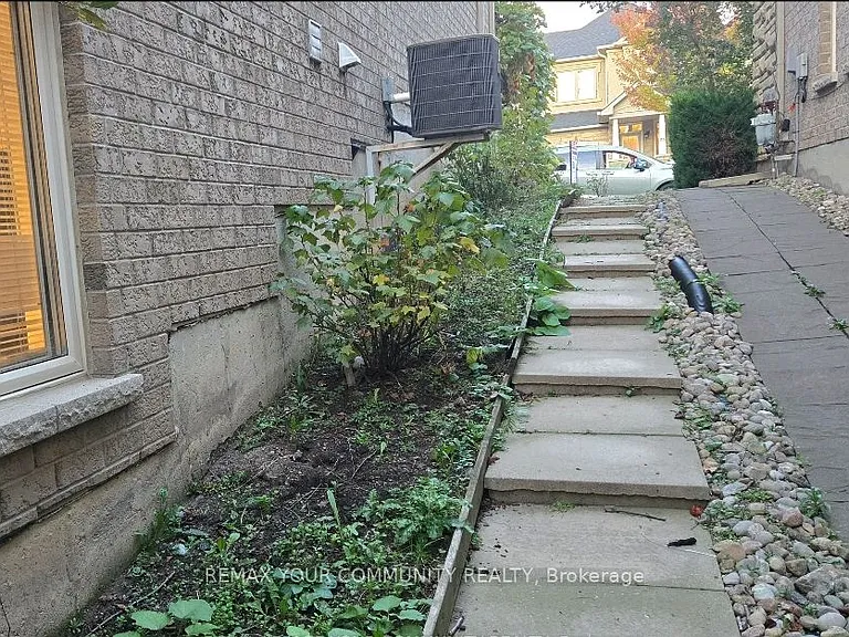 20 Seiffer Cres #BASEMENT — Photo 3