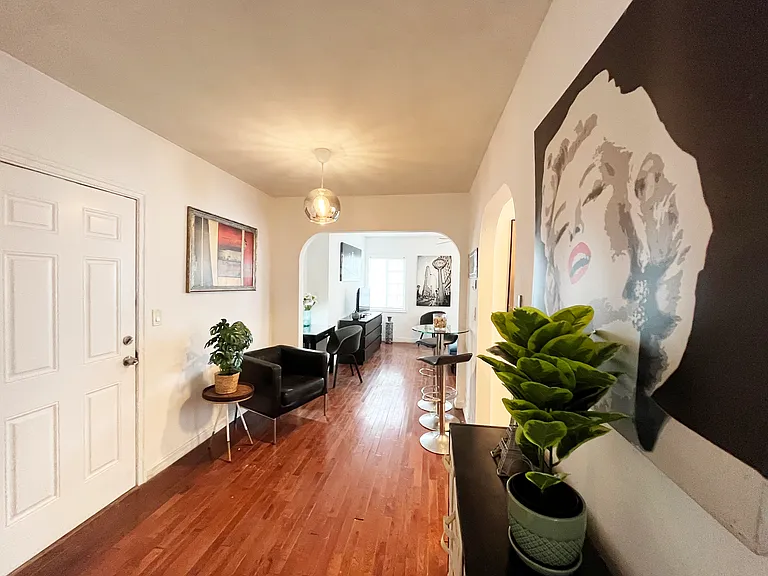 511 NE 75th St #2 — Photo 14