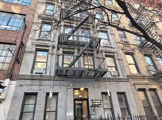 444 W 49th St #2AG, New York, NY 10019