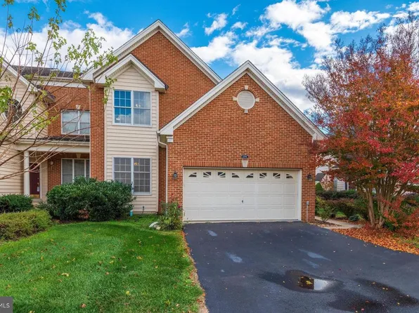 42991 Pascale Ter, Ashburn, VA 20148