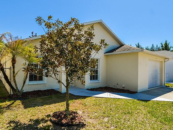 3rd image of 166 Diamond Ridge Blvd