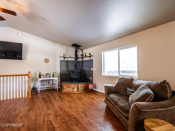 7385 W Rodney Cir, Wasilla, AK 99654