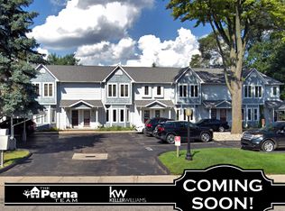 211 E Ann Arbor Trl #1, Plymouth, MI 48170