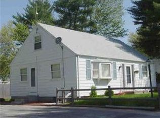 34 Beverly Cir, Smithfield, RI 02828