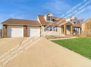 302 NW Watercrest Dr, Ankeny, IA 50023