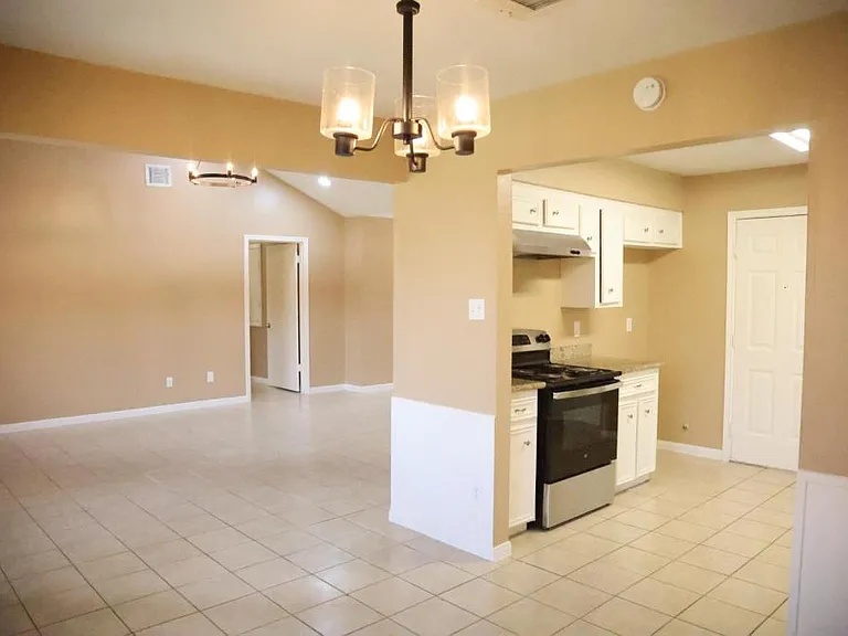 2327 Shadbury Ct — Photo 49