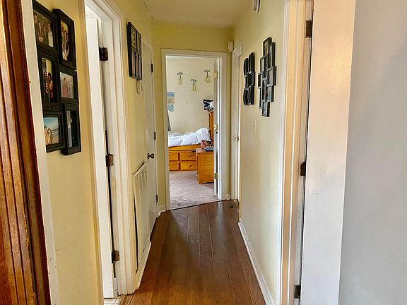 5th image of 1567 Armistead Dr