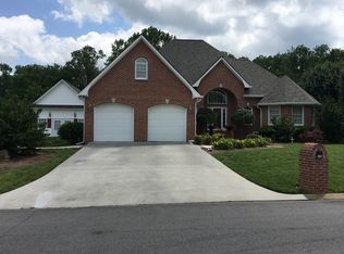308 Cottonwood Bnd NW, Cleveland, TN 37312