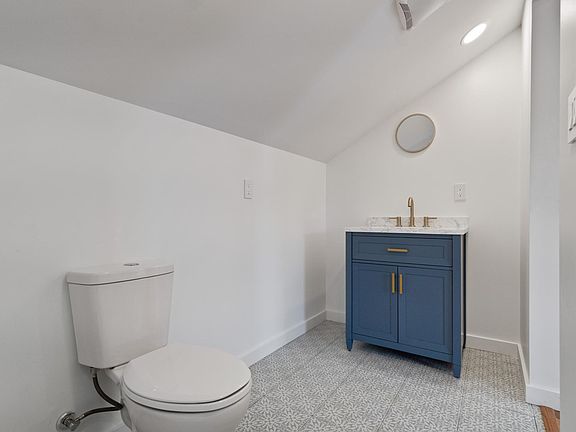 5th image of 1238 Butterfield Way