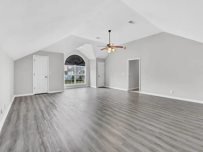 2552 Hattington Dr — Photo 11