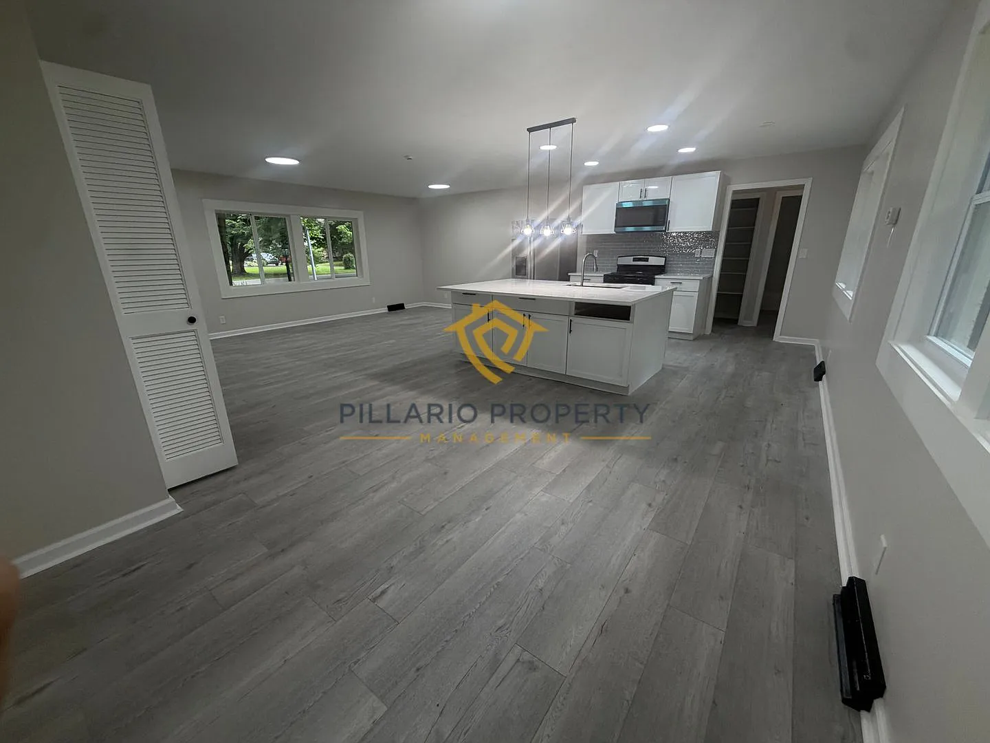 Freshly Renovated 4-Bedroom Home in Carmel, near Keystone and 96th St, Available NOW! — Photo 3