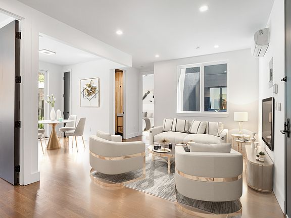 2nd image of 55 Clifton Pl #4A
