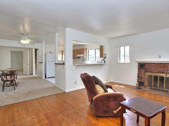 5th image of 120 Citrus Ave