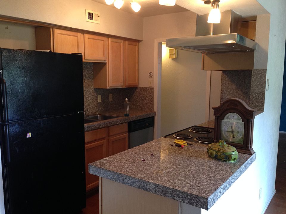 kitchen, before cleaning