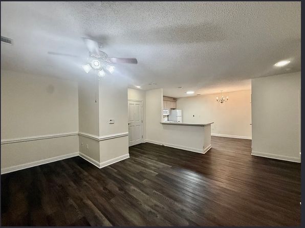 1001 Methodist Oaks Dr #2