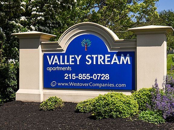 Entrance Sign