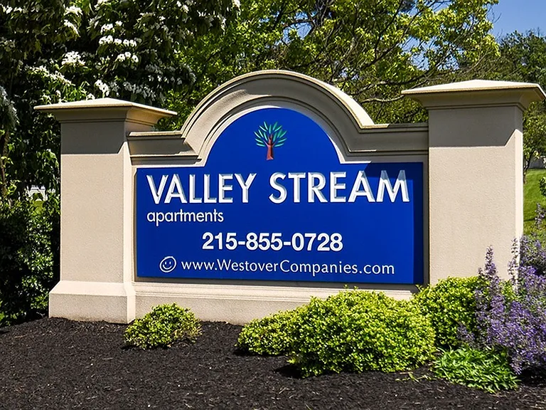 Entrance Sign