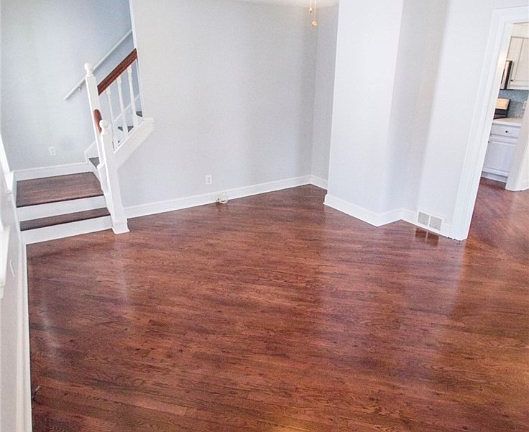 2nd image of 12006 Derby Ave
