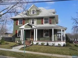 112 Hobart St, Ridgefield Park, NJ 07660