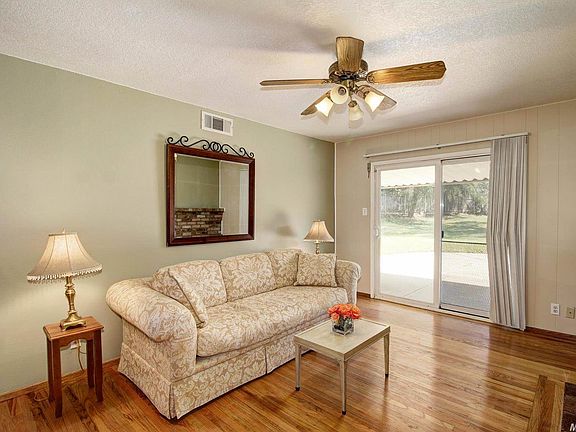 5th image of 2445 La Esposo Ct