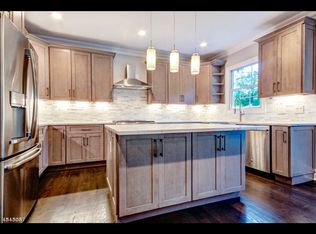 128 Marlboro St, Westfield, NJ 07090