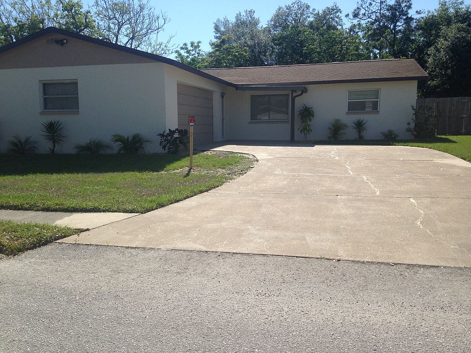 1st image of 3011 Corona Dr