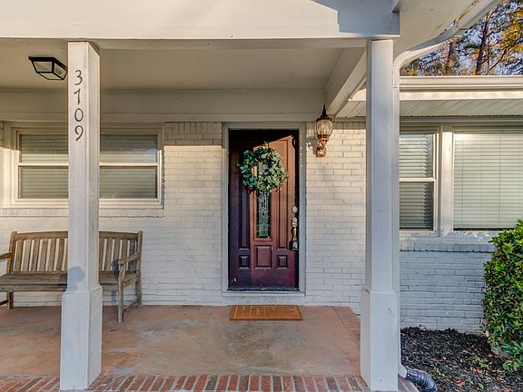 3rd image of 3709 Marlborough Dr