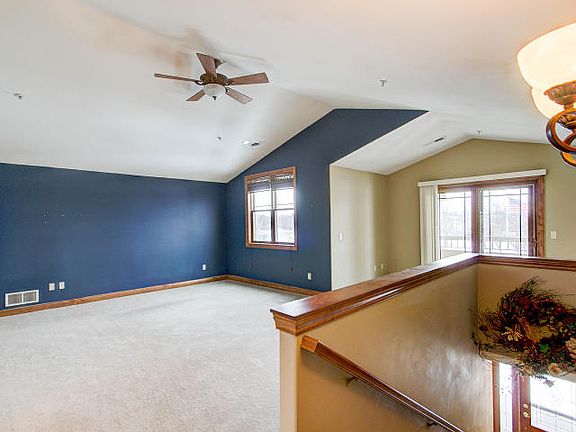 3rd image of 7567 W Tuckaway Pines Cir #37