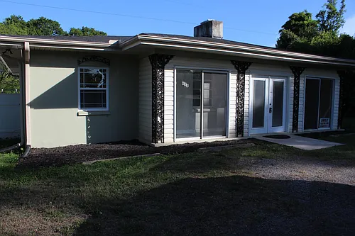 347 Oak Grove Rd Photo 1