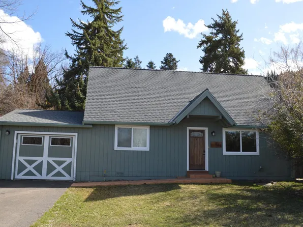 879 Lakeshore Dr, Klamath Falls, OR 97601