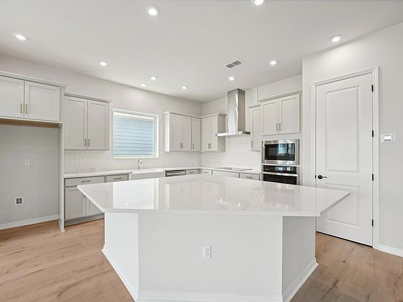 The Wanderer - Kitchen