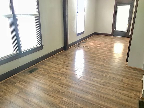 3rd image of 2803 W Maryland St