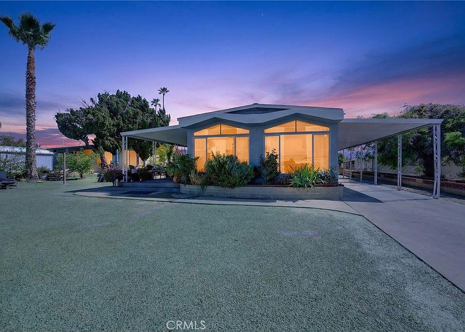 1st image of 780 Santa Clara Cir