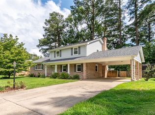 123 Essex Rd, Colonial Heights, VA 23834