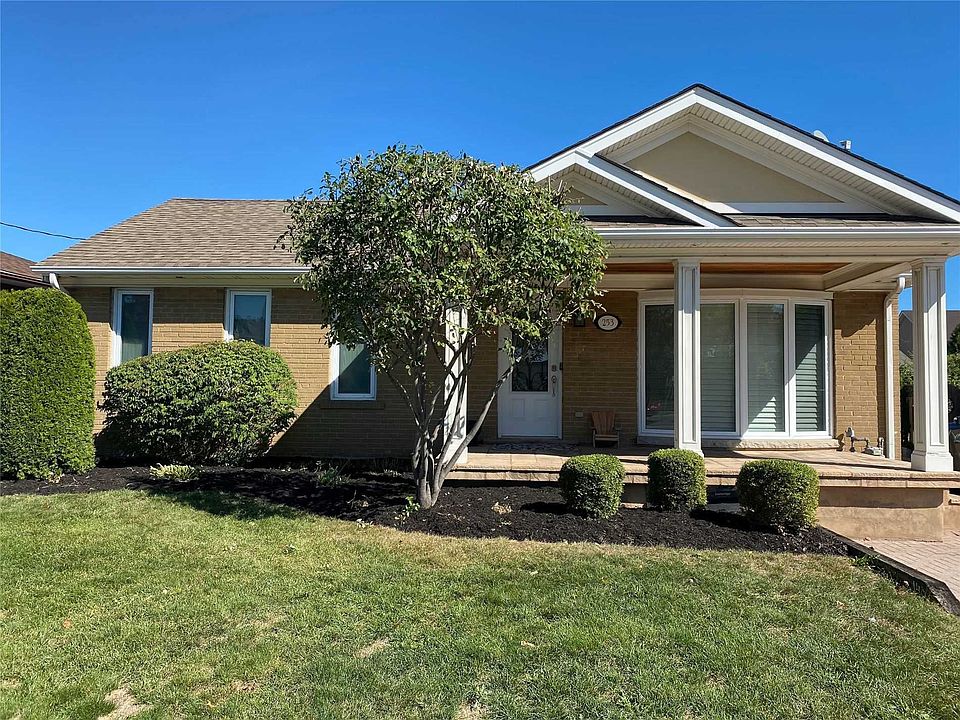 1st image of 253 Margaret Dr