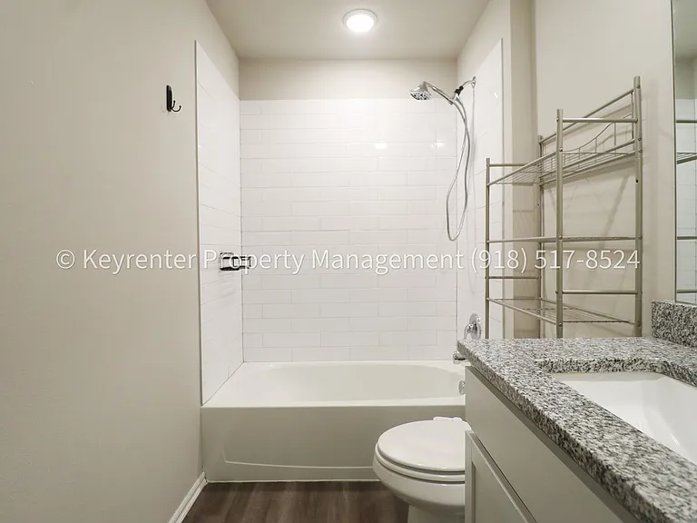 3313 N 23rd West Ave — Photo 15