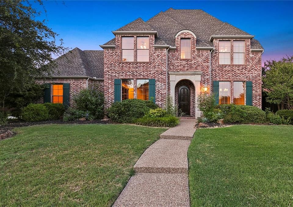 1st image of 1702 Edinburg Ct
