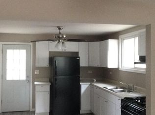 13 W Grand Ave, Fox Lake, IL 60020