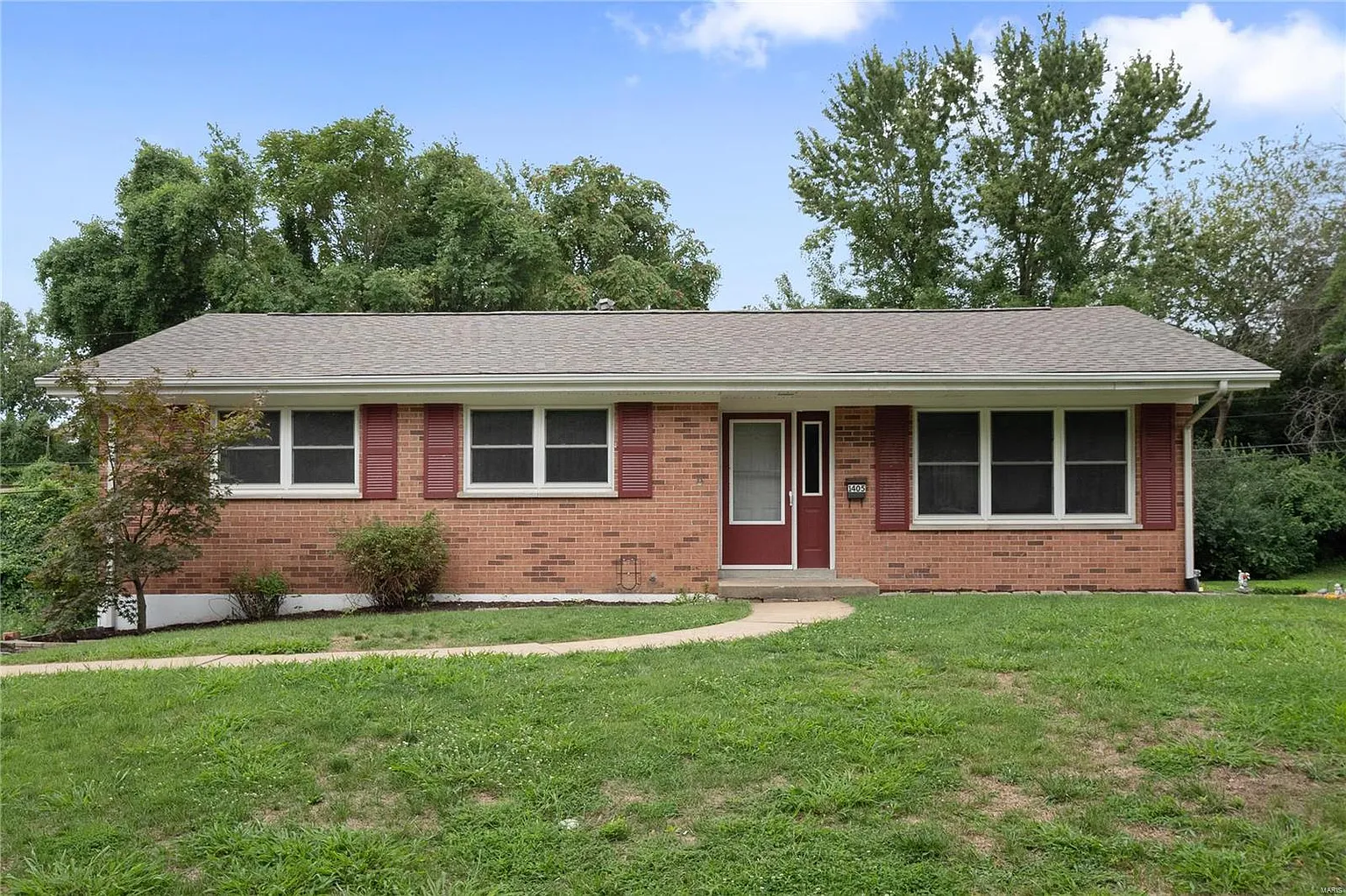 1405 Express Dr photo 1